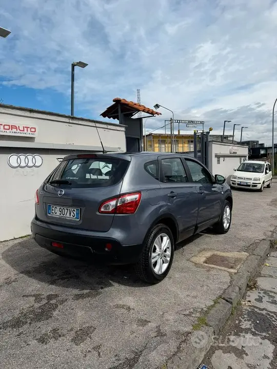 Nissan Qashqai 2010 photo 5