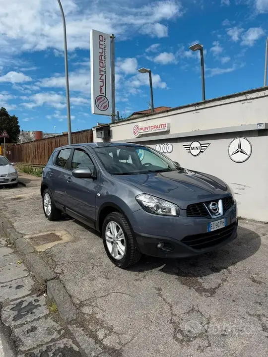 Nissan Qashqai 2010 photo 2