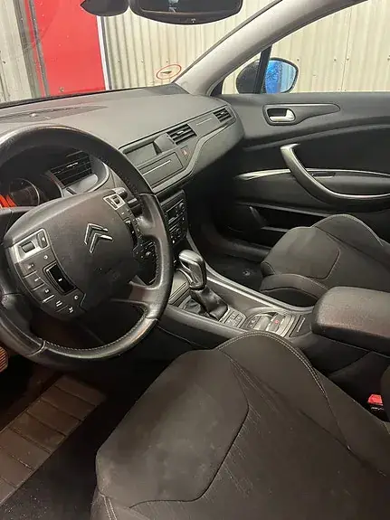 Citroen C5 2008 photo 5