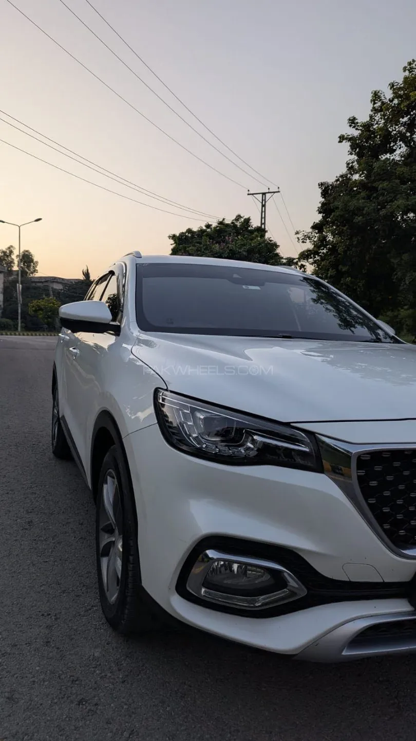 MG Hs
