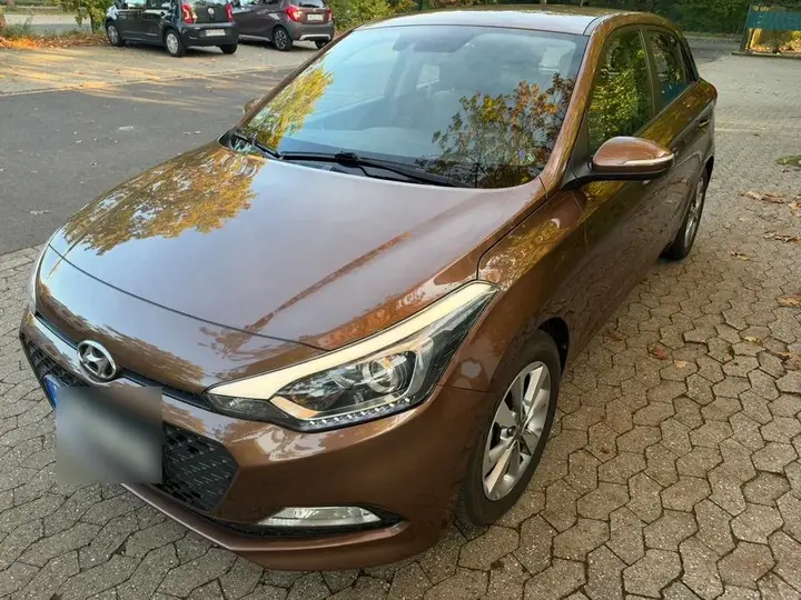 Hyundai I20