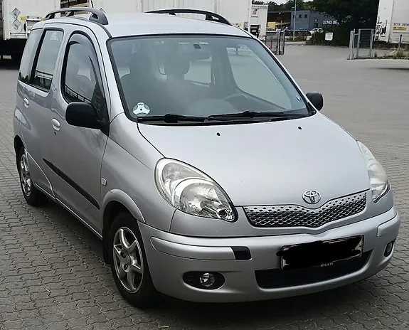 Toyota Yaris 2005 photo 3