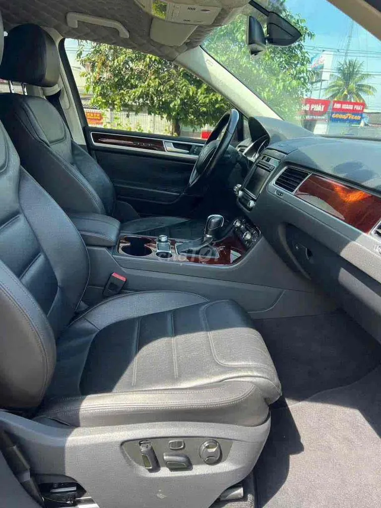 Volkswagen Touareg 2016 photo 5