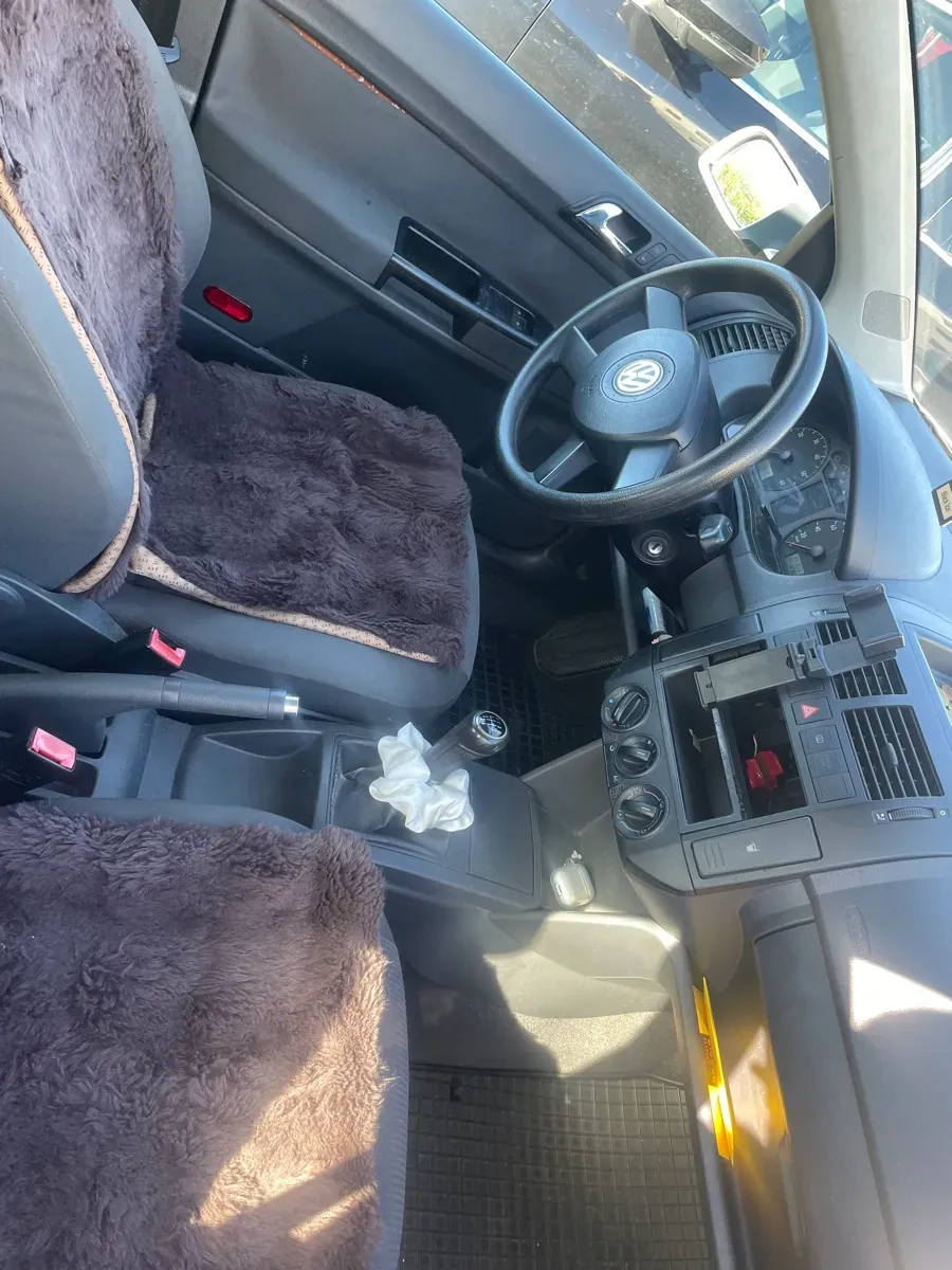Volkswagen Polo 2003 photo 3