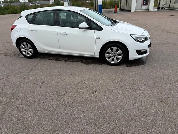 Opel Astra 2015 photo 3