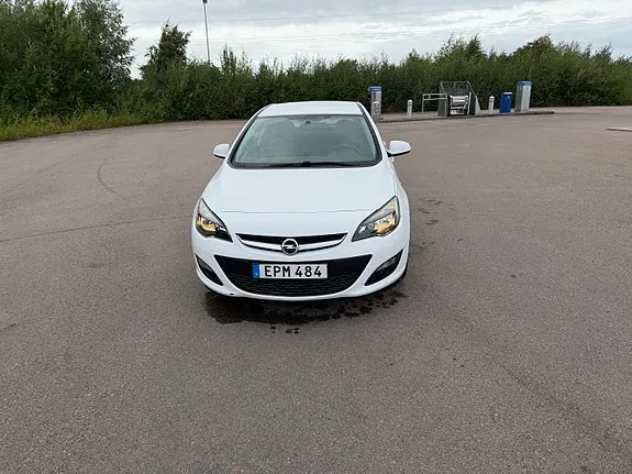 Opel Astra 2015 photo 4