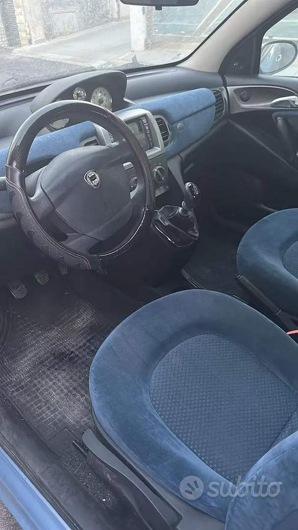 Lancia Ypsilon 2005 photo 3