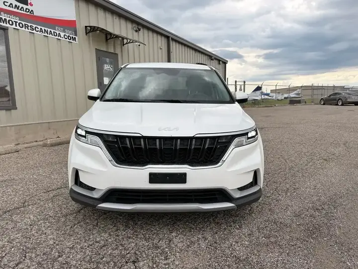 Kia Carnival 2022 photo 2