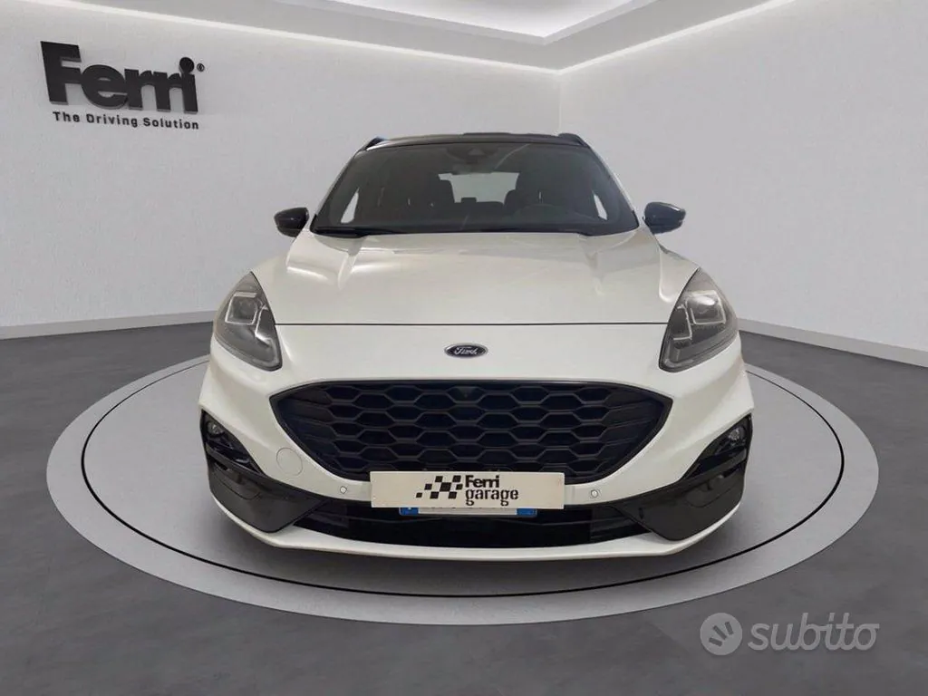 Ford Kuga 2023 photo 2