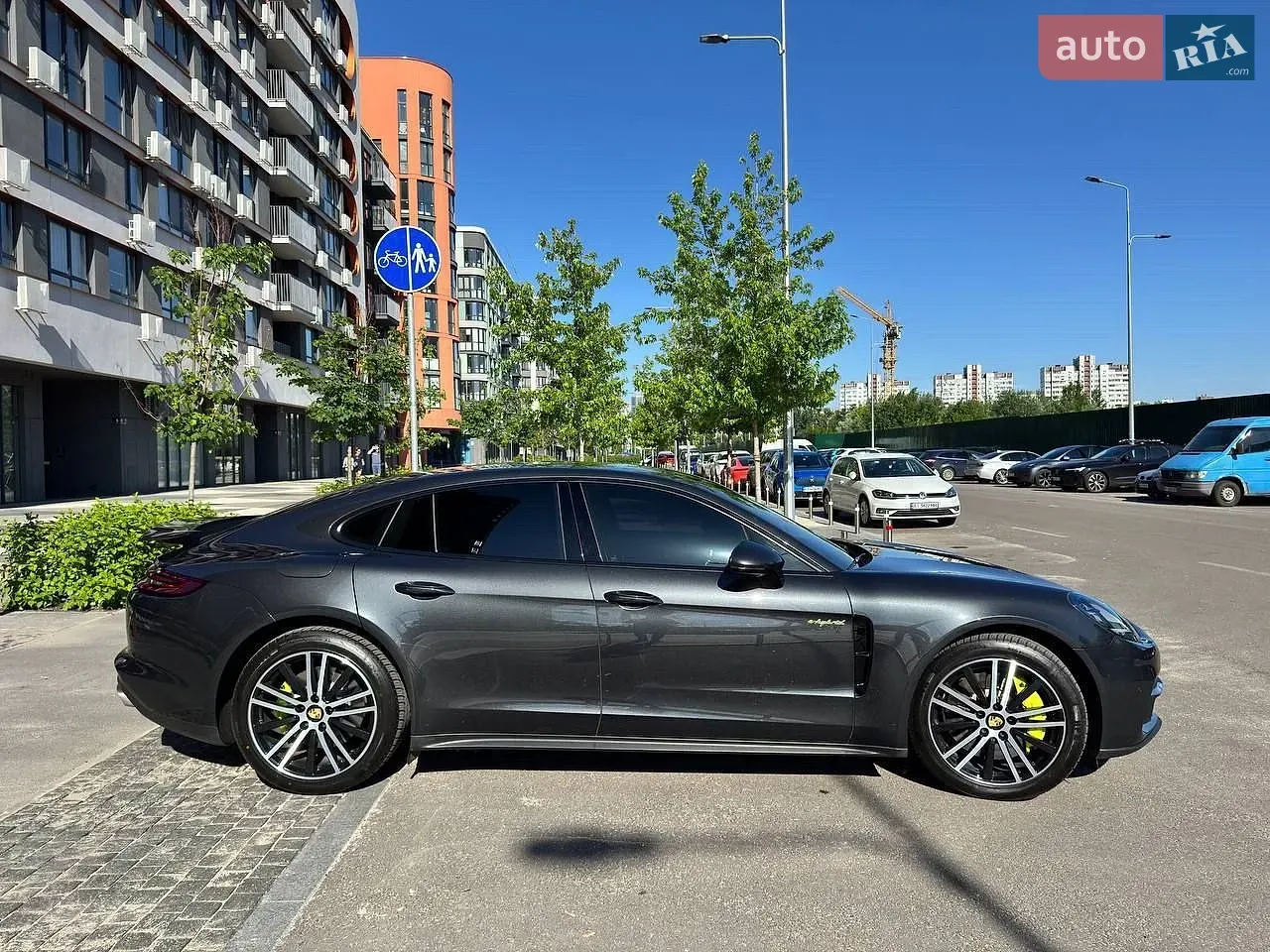 Porsche Panamera 2018 photo 4