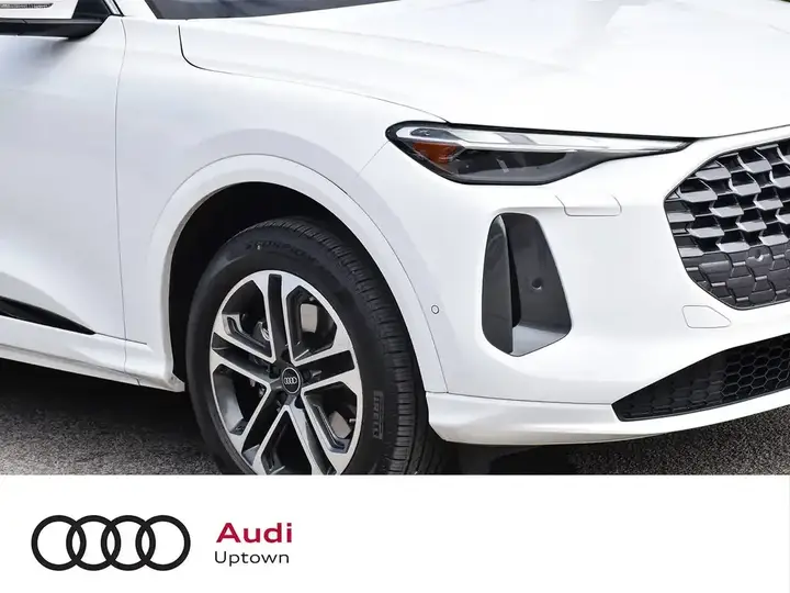 Audi Q5 2025 photo 2