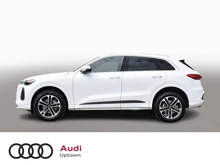 Audi Q5 2025 photo 5