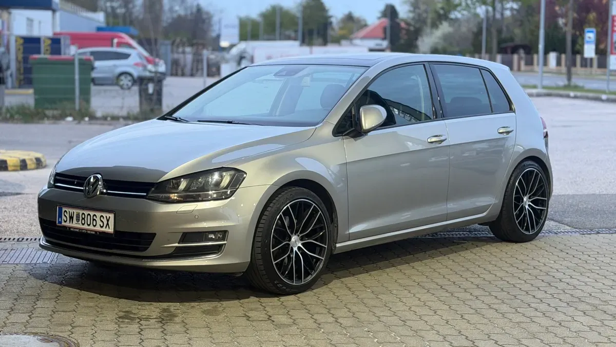 Volkswagen Golf 2013 photo 3