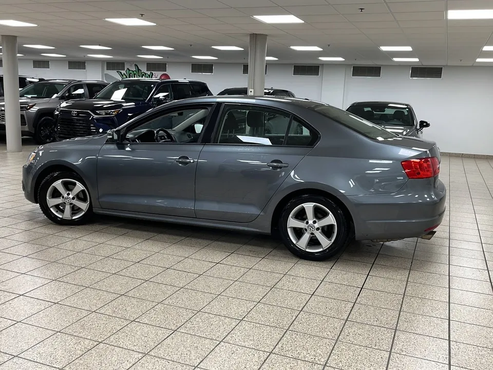 Volkswagen Jetta 2014 photo 3