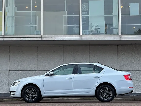 Skoda Octavia 2016 photo 2