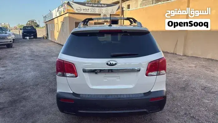 Kia Sorento 2012 photo 2