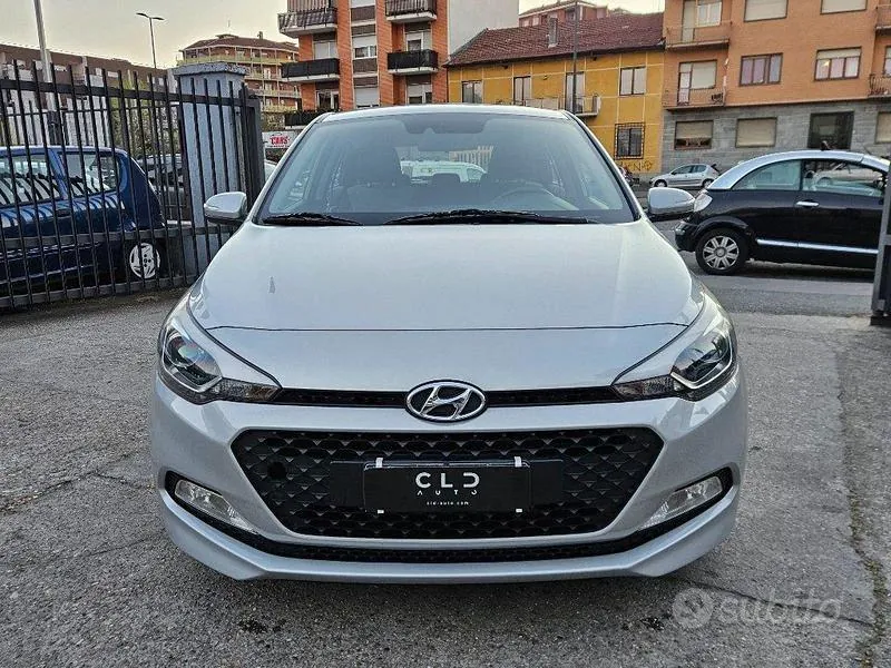 Hyundai I20 2017 photo 2