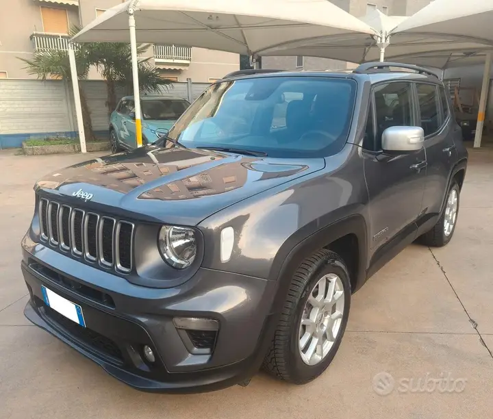 Jeep Renegade 2022 photo 2
