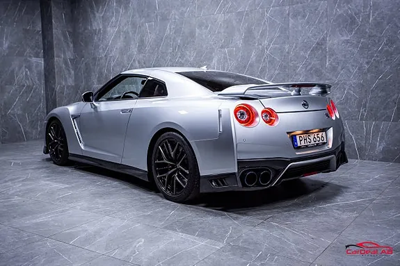 Nissan Gt-R 2018 photo 5