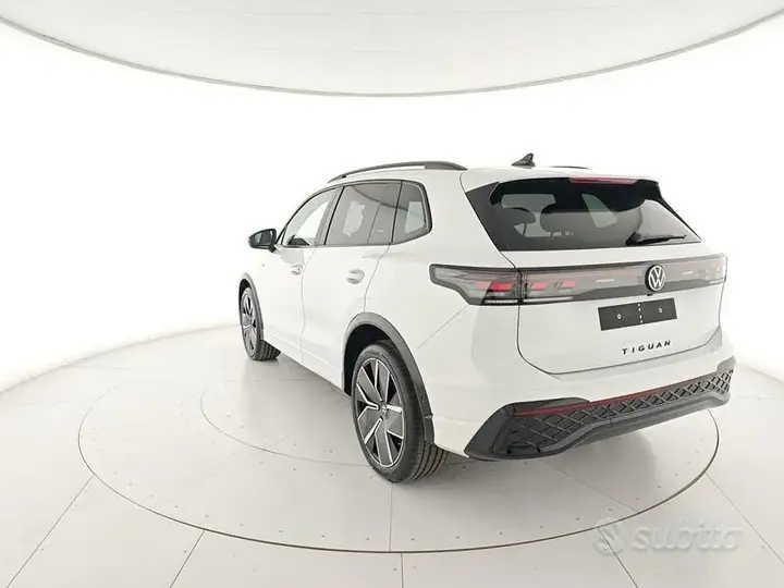 Volkswagen Tiguan 2026 photo 3