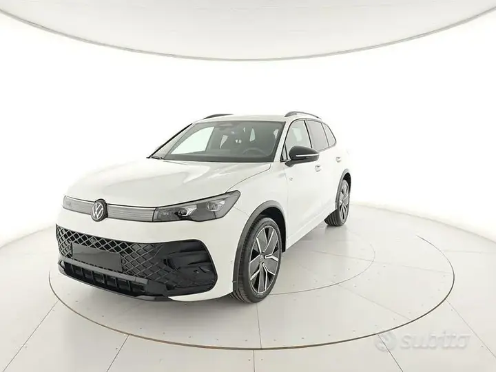 Volkswagen Tiguan 2026 photo 2