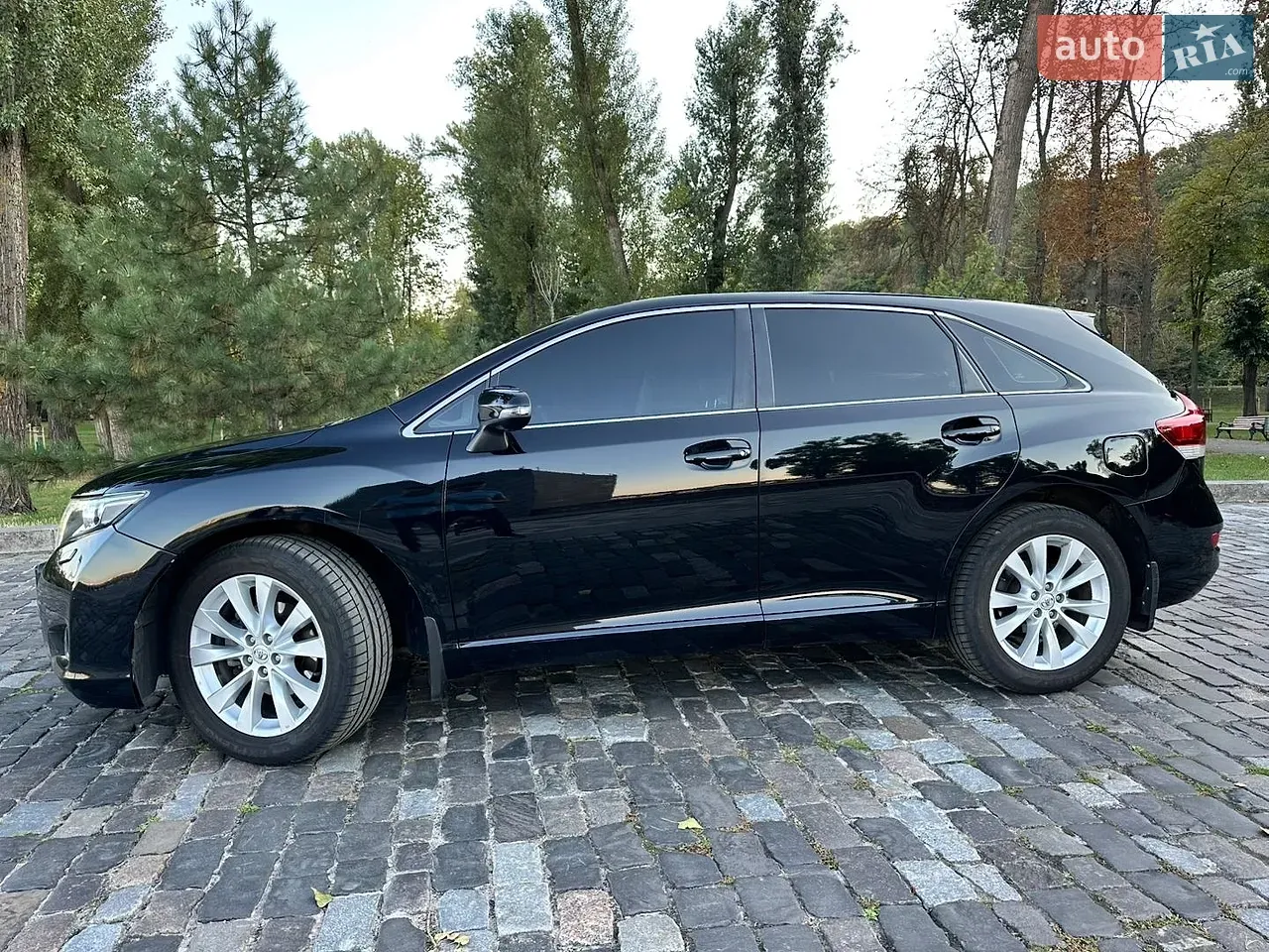 Toyota Venza 2014 photo 3