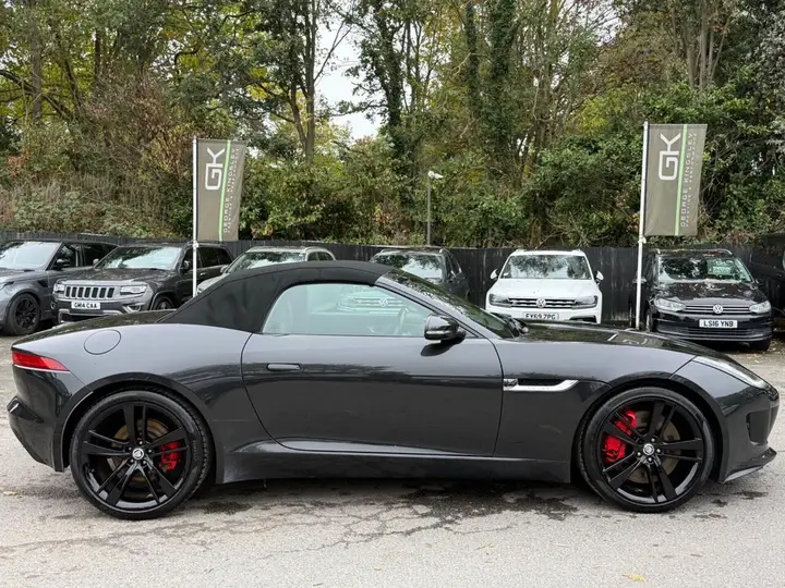 Jaguar F-Type 2013 photo 2