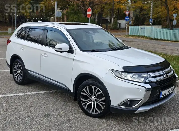 Mitsubishi Outlander 2018 photo 5