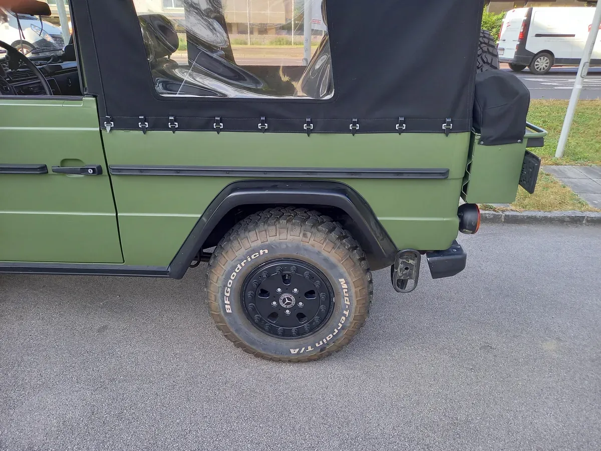 Mercedes-Benz G-Class 1991 photo 2