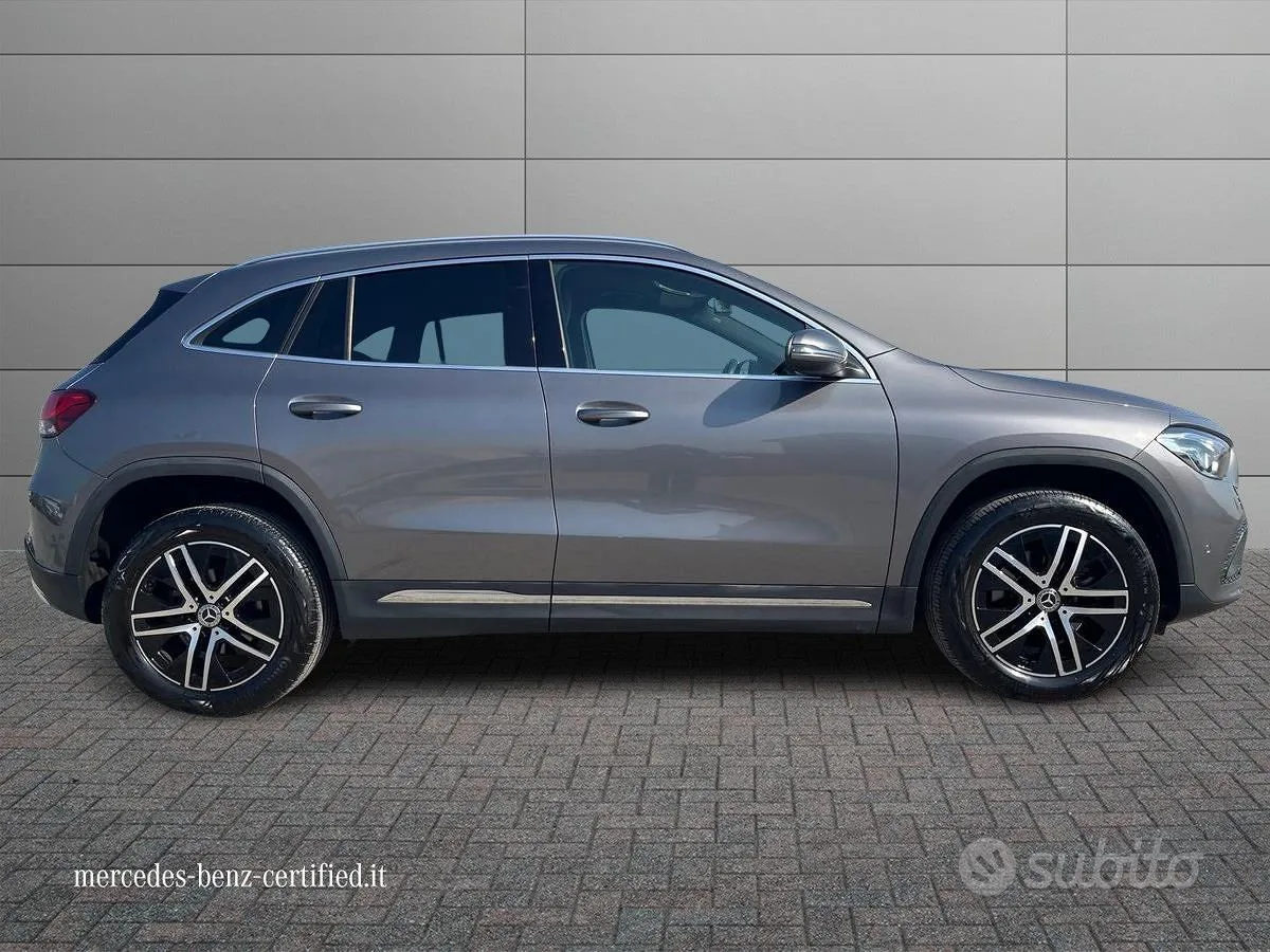 Mercedes-Benz Gla 2023 photo 5