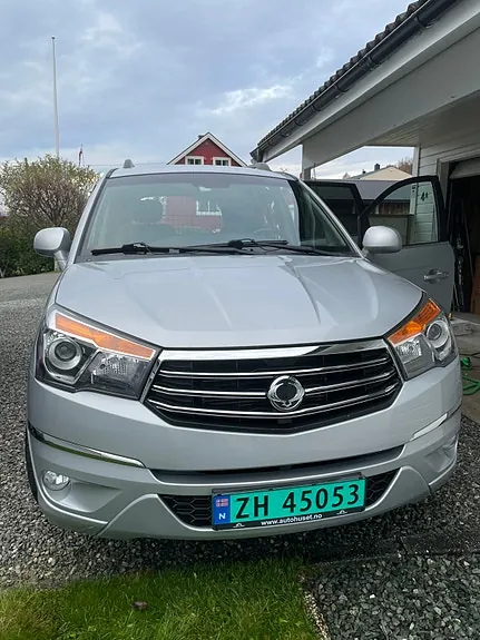 KG Mobility Rodius 2015 photo 4