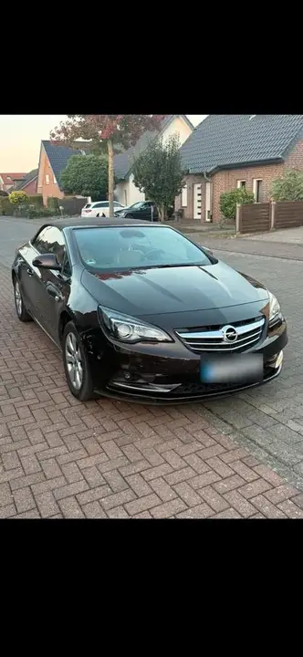 Opel Cascada