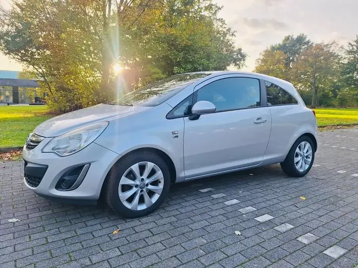 Opel Corsa D
