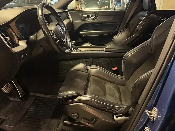Volvo Xc60 2019 photo 5