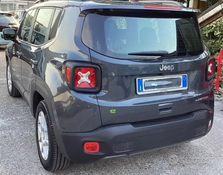 Jeep Renegade 2022 photo 3