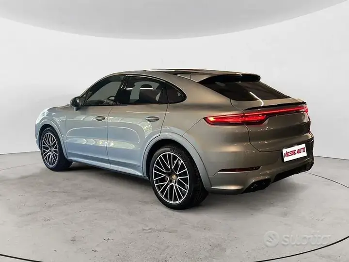 Porsche Cayenne 2021 photo 3