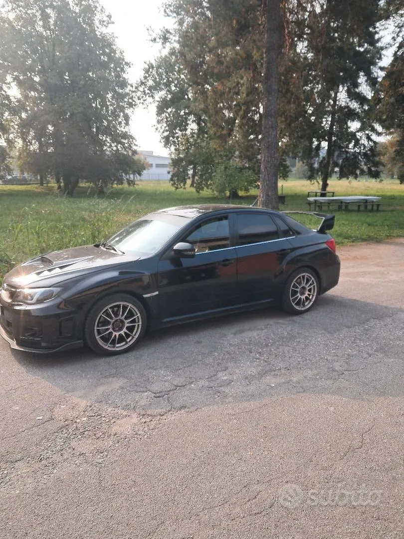 Subaru Wrx Sti 2011 photo 3