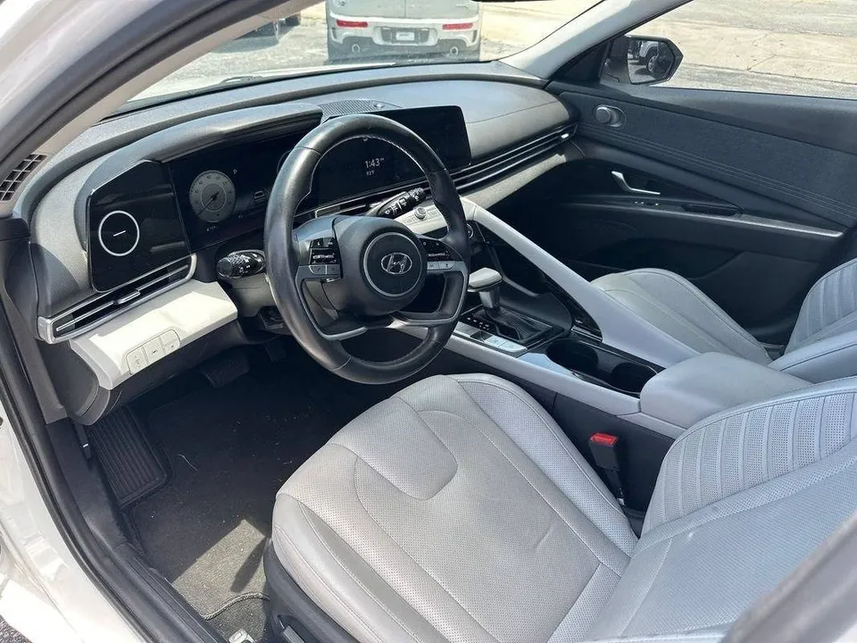 Hyundai Elantra 2021 photo 4