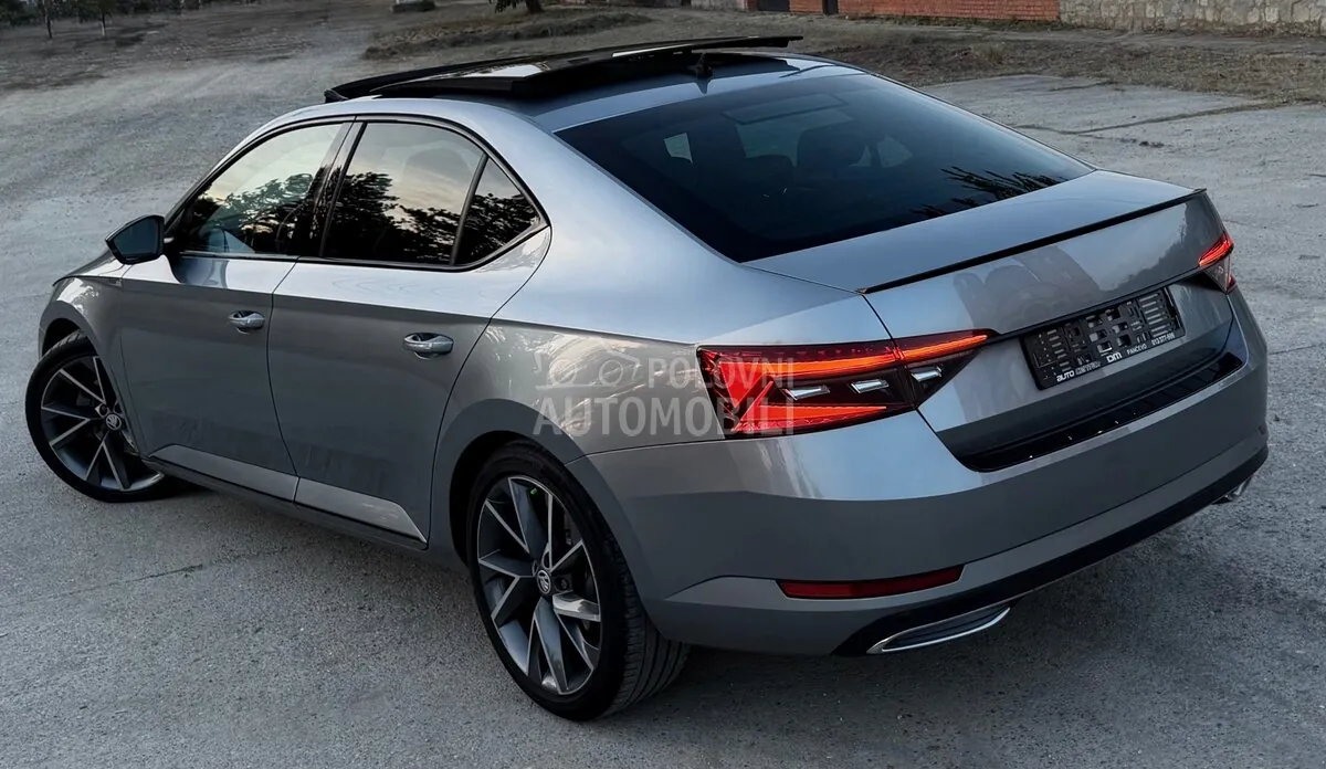 Skoda Superb 2021 photo 2