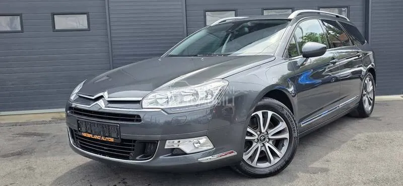Citroen C5 2015 photo 2