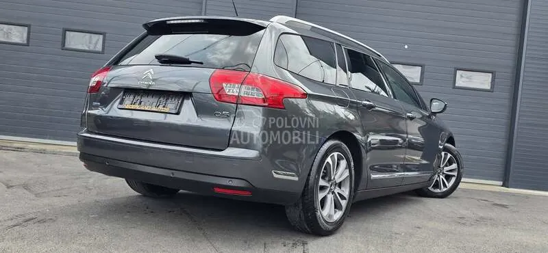 Citroen C5 2015 photo 4