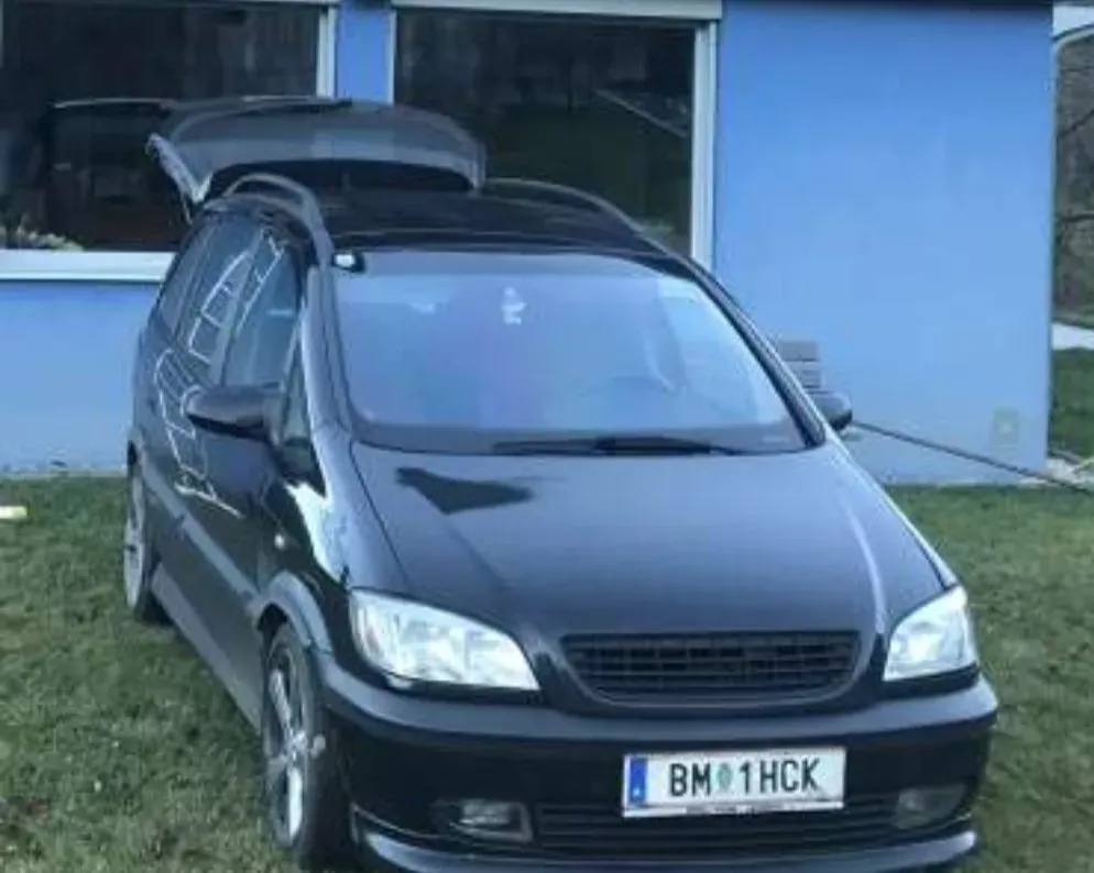 Opel Zafira 2002 photo 2
