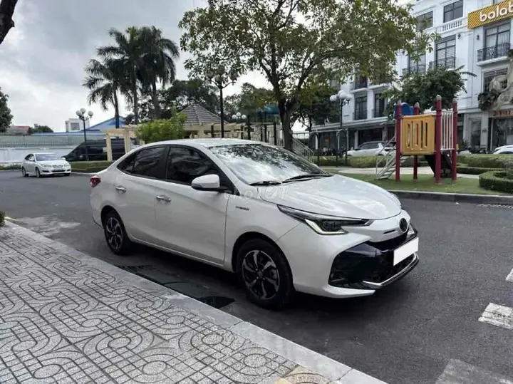 Toyota Vios 2024 photo 4