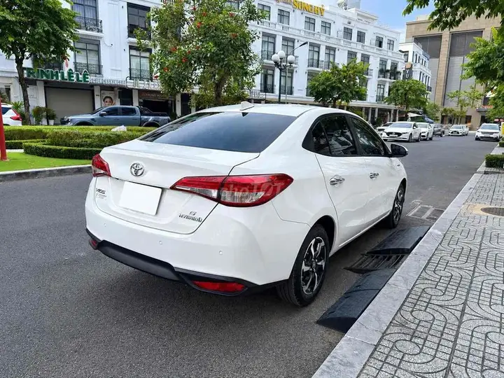 Toyota Vios 2024 photo 5
