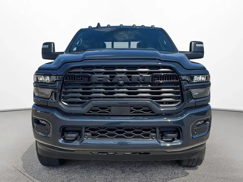 Ram 3500 2026 photo 2