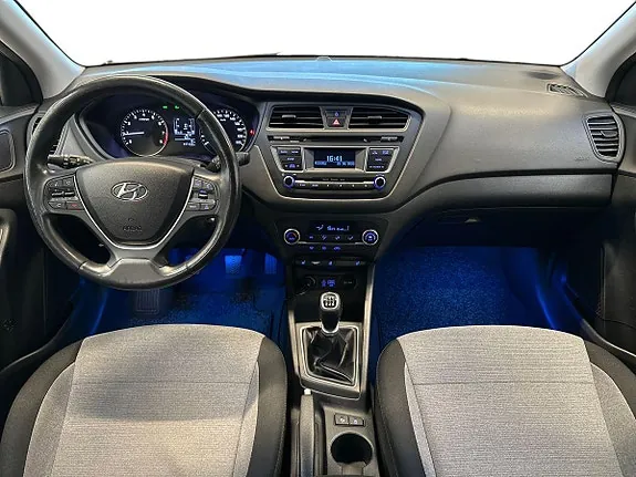 Hyundai I20 2015 photo 3