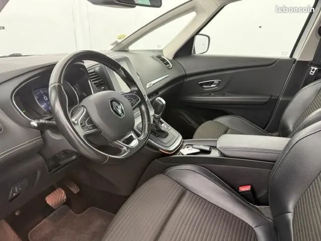 Renault Grand Scenic 2019 photo 2