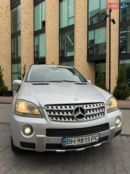 Mercedes-Benz M-Class