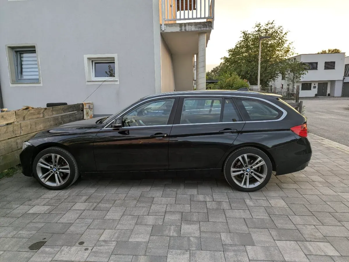 BMW 3 Series 2015 photo 2