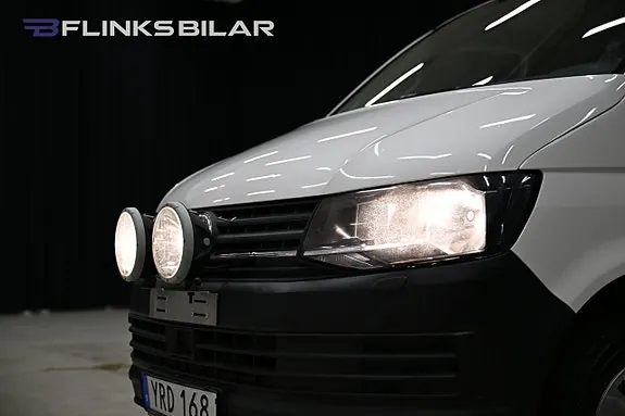 Volkswagen Transporter 2018 photo 4